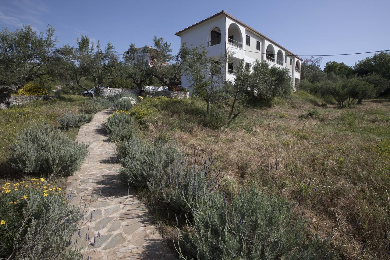 Kavoulakos Studios Skoutarion Exterior photo